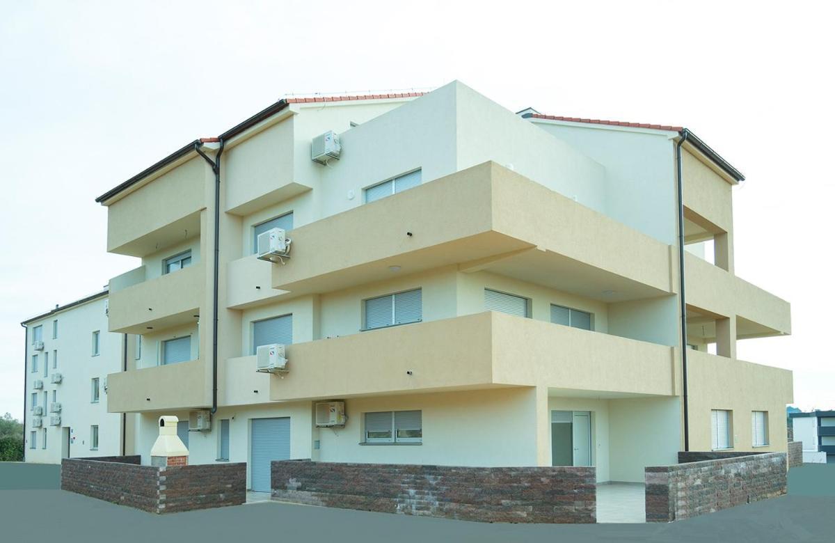 Apartment Val 梅杜林 外观 照片